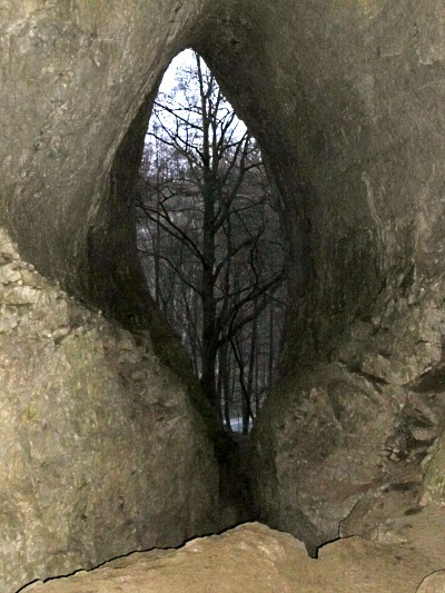 Evina jeskyně - pohled ze Síně světla