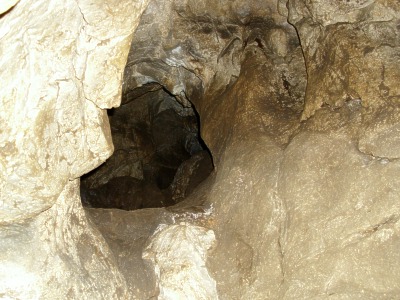 Adlerova jeskyn - uvnit