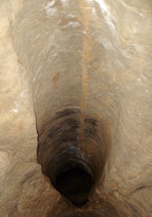 Detail Dělové hlavně v Málčiné jeskyni